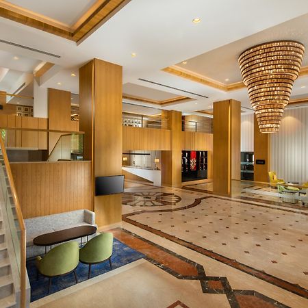 Holiday Inn Agra Mg Road An Ihg Hotel Kültér fotó Lobby